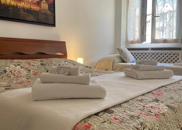 Roma Apartment *